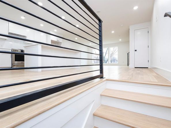 1612  Grigsby Avenue  102, Dallas Texas 75204