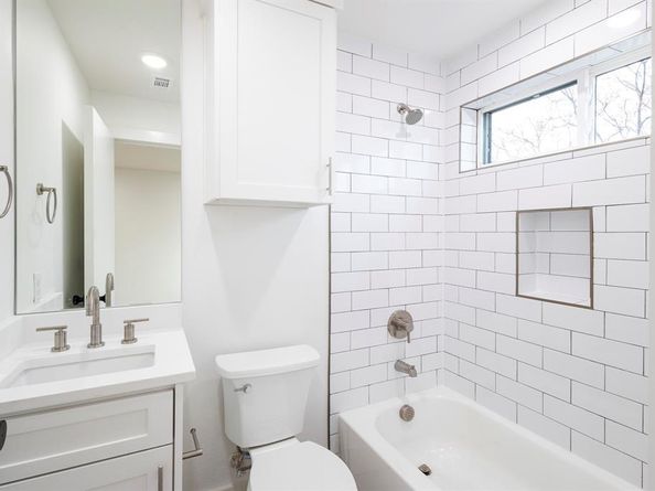 1612  Grigsby Avenue  102, Dallas Texas 75204