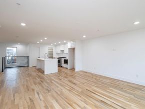 1612  Grigsby Avenue  102, Dallas Texas 75204