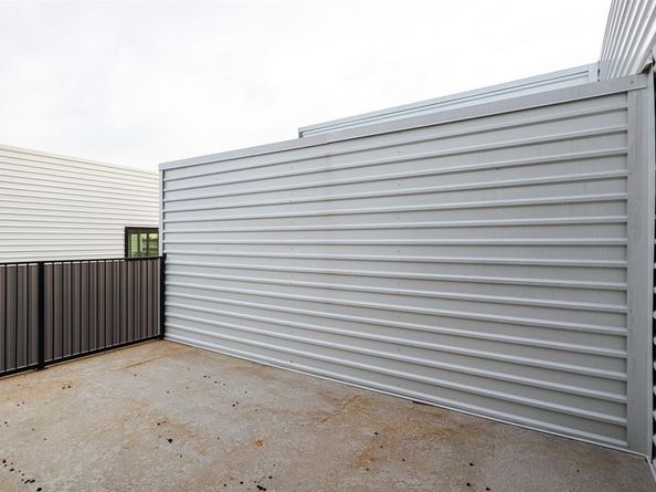 1612  Grigsby Avenue  102, Dallas Texas 75204