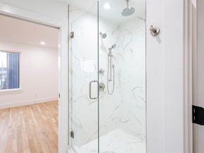 1612  Grigsby Avenue  102, Dallas Texas 75204