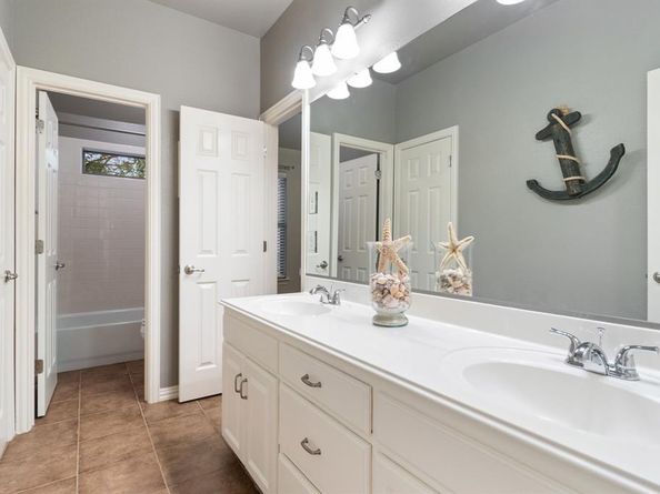 8516  Sunset Cove Court , Fort Worth Texas 76179