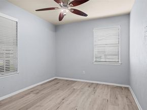 704  Clover Park Drive , Arlington Texas 76013