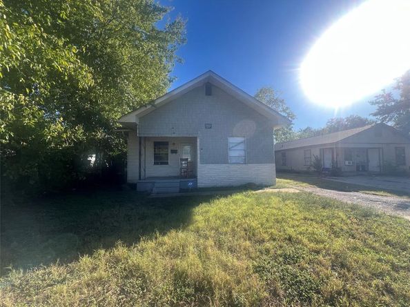 1217  High Street , Fort Worth Texas 76110