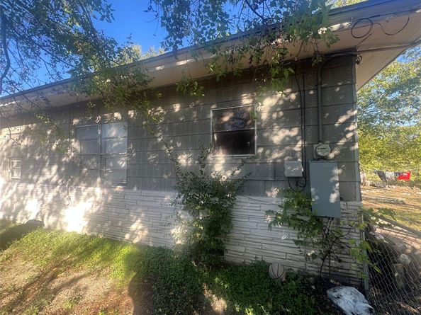 1217  High Street , Fort Worth Texas 76110