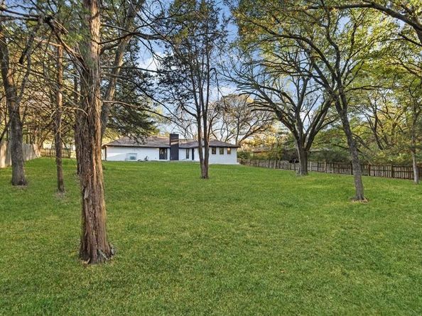 2707  Alamain Drive , Dallas Texas 75241