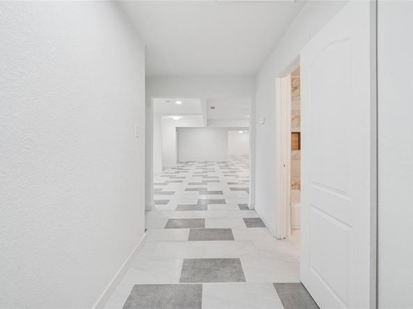 2707  Alamain Drive , Dallas Texas 75241