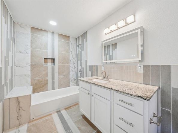 2707  Alamain Drive , Dallas Texas 75241