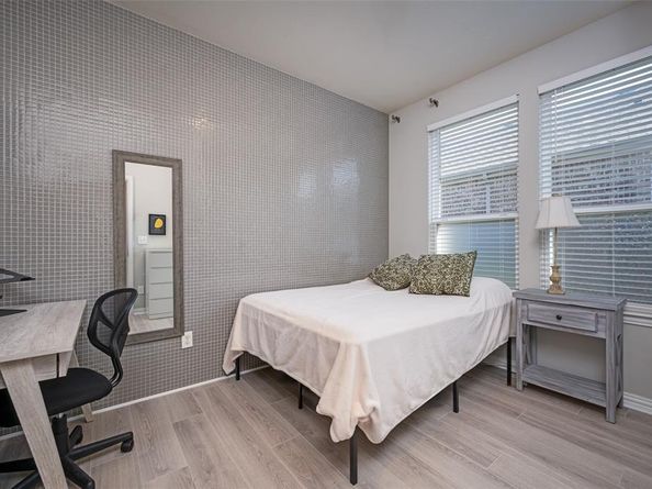 7252  Ponte Vedra Drive , Frisco Texas 75036