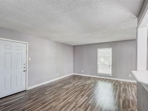 5063  Ridglea Lane  1002, Fort Worth Texas 76116