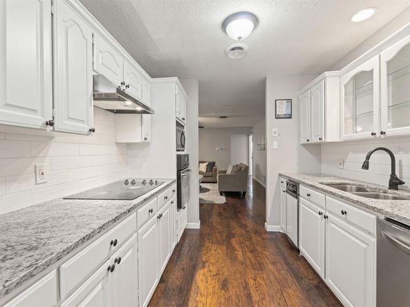 8009  Northbrook Drive , Benbrook Texas 76116