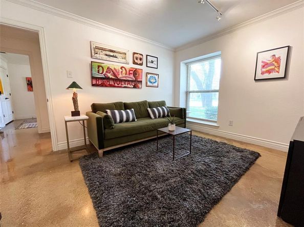 122  Faircrest Drive , Garland Texas 75040