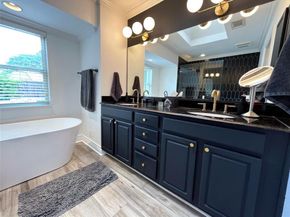 122  Faircrest Drive , Garland Texas 75040