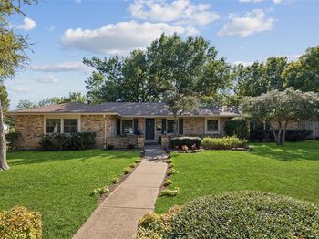 3910  Clear Cove Lane 