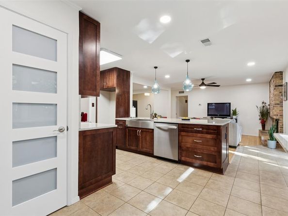 3910  Clear Cove Lane , Dallas Texas 75244