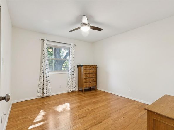 3910  Clear Cove Lane , Dallas Texas 75244