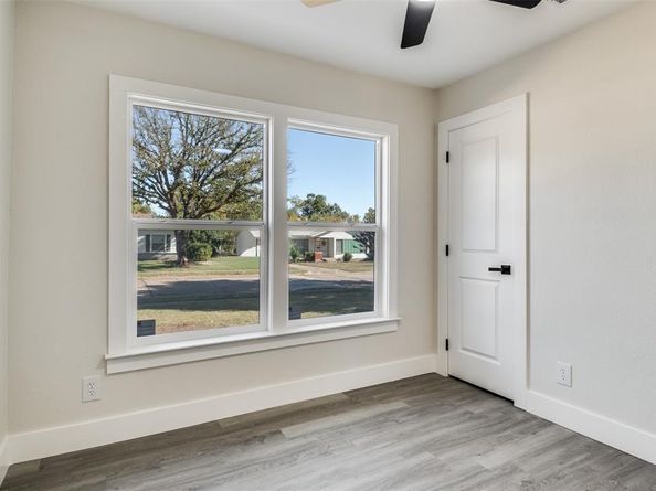 1309  Sylvan Drive , Garland Texas 75040