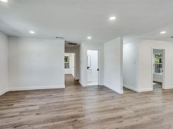 901  Woodleigh Drive , McKinney Texas 75069