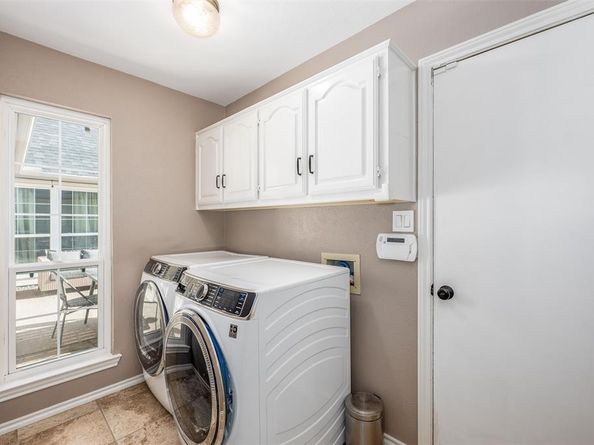 10002  Hickory Crossing , Dallas Texas 75243