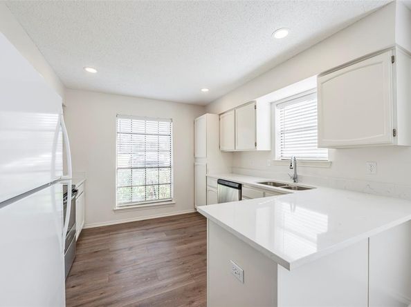 9241  Highedge  , Dallas Texas 75238