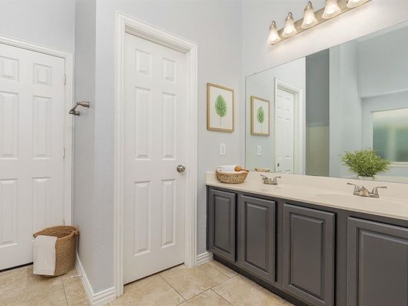 10117  Lakeview Drive , Providence Village Texas 76227