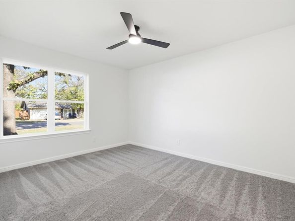 158  Centennial Drive , Lewisville Texas 75067