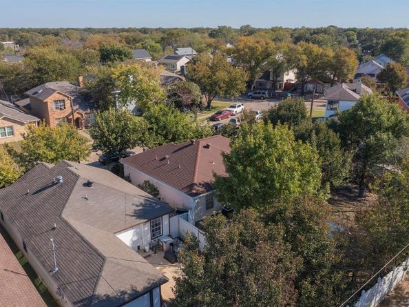 10705  Kendall Square Drive , Dallas Texas 75217