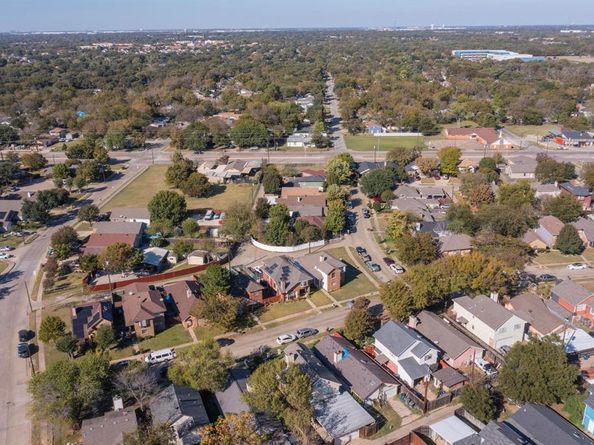 10705  Kendall Square Drive , Dallas Texas 75217