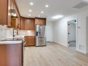 5023  Buttonwood Lane , Garland Texas 75043