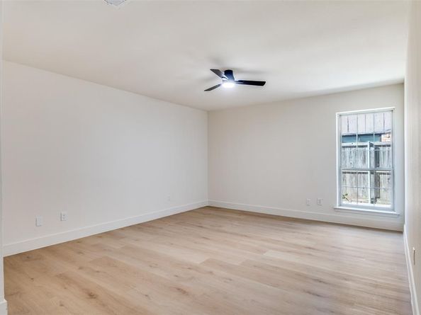 5023  Buttonwood Lane , Garland Texas 75043