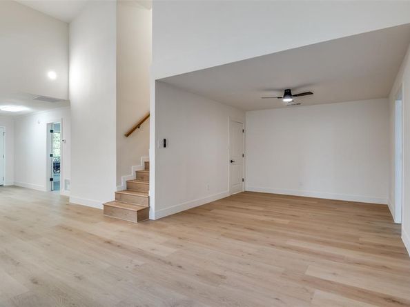 5023  Buttonwood Lane , Garland Texas 75043