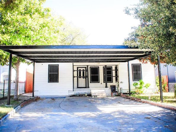 1318 S Ewing Avenue , Dallas Texas 75216