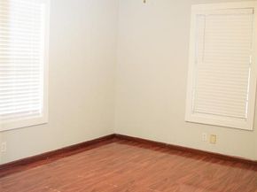 1318 S Ewing Avenue , Dallas Texas 75216