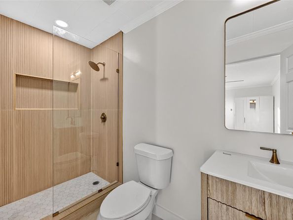 2655  Larry Drive , Dallas Texas 75228