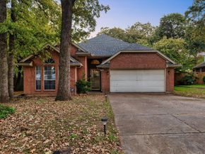 7652  Arbor Ridge Court , Fort Worth Texas 76112