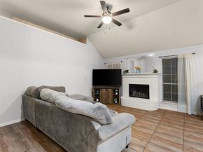 7652  Arbor Ridge Court , Fort Worth Texas 76112