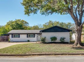 7012  Trimble Drive , Fort Worth Texas 76134