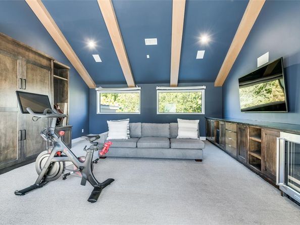 3803  Emil Court , Dallas Texas 75209