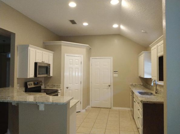 409  Park Meadows Drive , Crowley Texas 76036