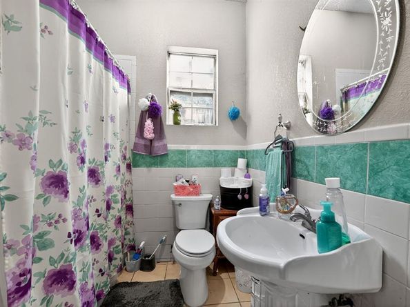 618  Cameron Avenue , Dallas Texas 75223