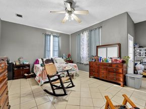 618  Cameron Avenue , Dallas Texas 75223