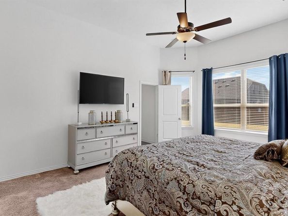 2918  Grand Lookout Lane , Arlington Texas 76001