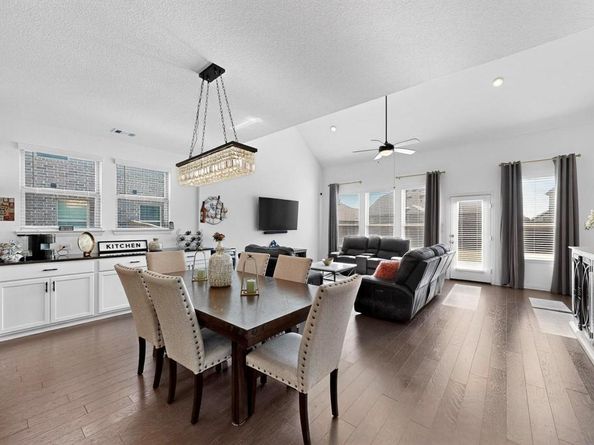 2918  Grand Lookout Lane , Arlington Texas 76001