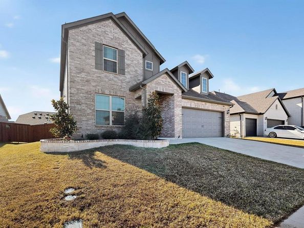 2918  Grand Lookout Lane , Arlington Texas 76001