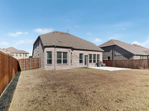 2918  Grand Lookout Lane , Arlington Texas 76001