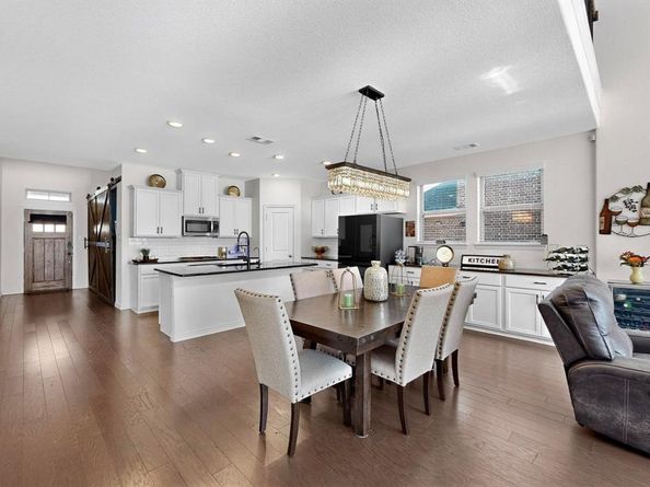 2918  Grand Lookout Lane , Arlington Texas 76001