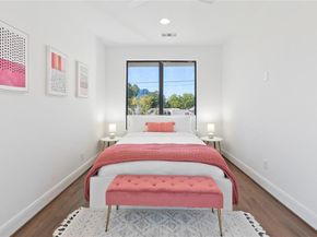 5014  Mission Avenue  A, Dallas Texas 75206