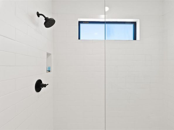 5014  Mission Avenue  A, Dallas Texas 75206