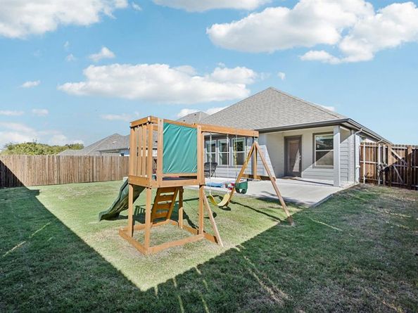 312  Scenic Point Drive , Princeton Texas 75407