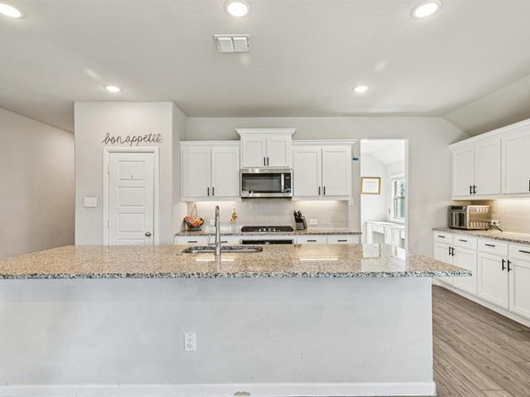 312  Scenic Point Drive , Princeton Texas 75407